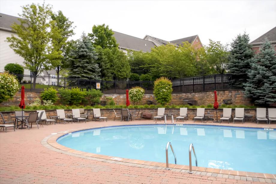 Princeton Apartments Pool