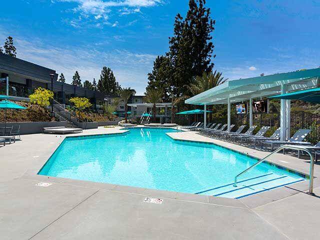 Universal City Los Angeles Apartments Pool