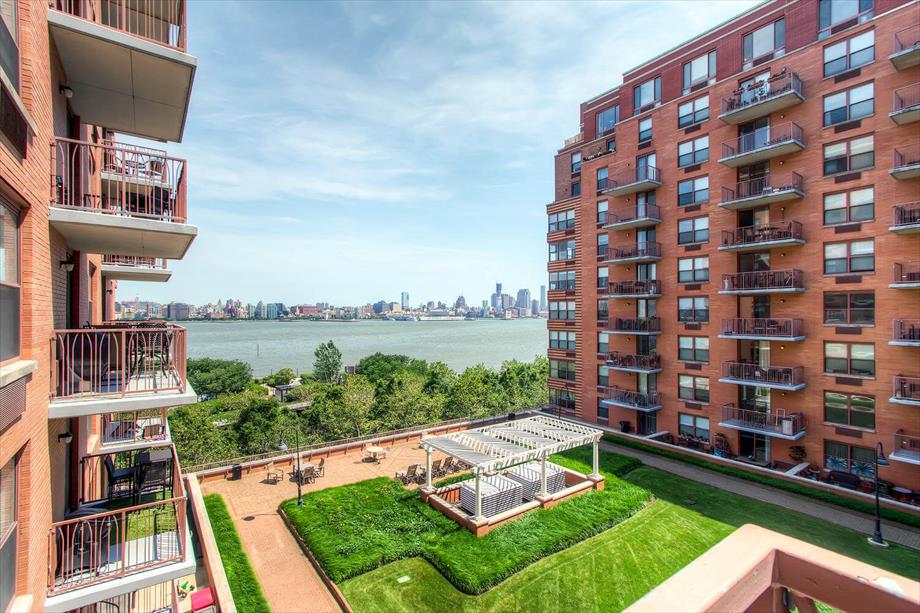 333 River Street Furnished Rentals Churchill Living