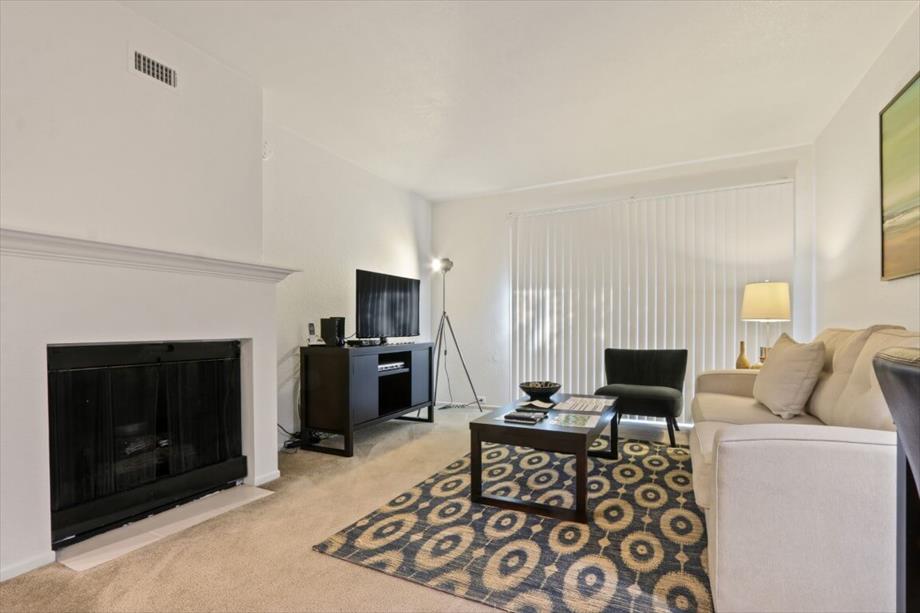 Universal City Los Angeles Apartments Living Room
