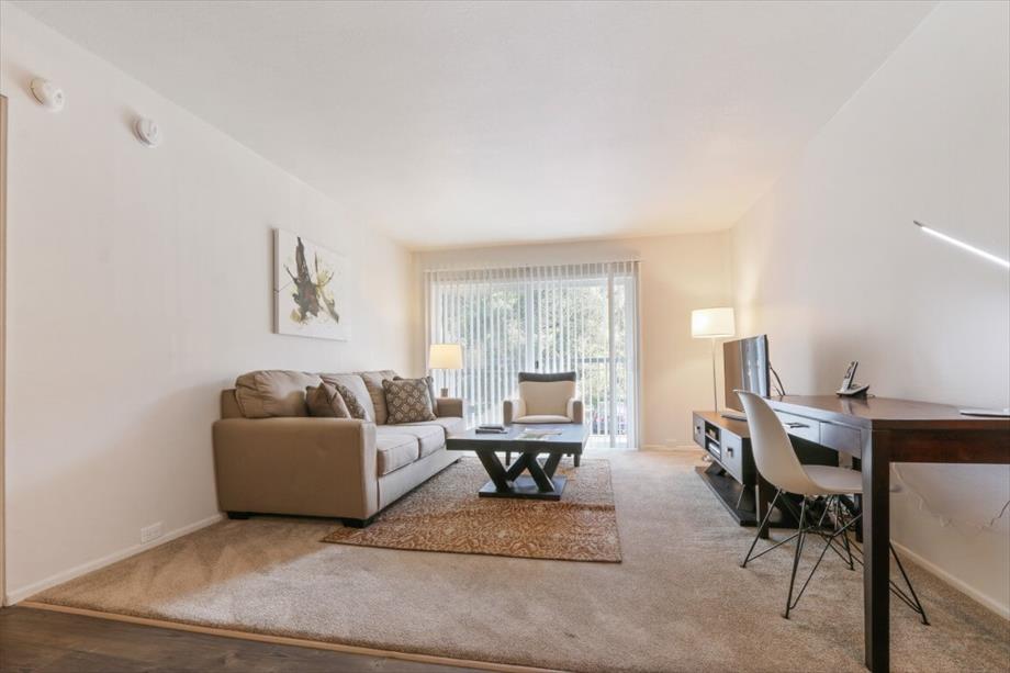 Universal City Los Angeles Apartments Living Room