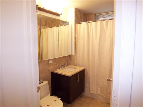 Chelsea New York Apartments Bathroom