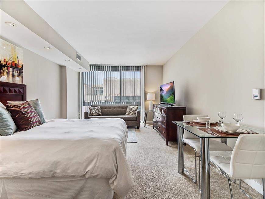 Penn Quarter NW Washington Apartments Bedroom