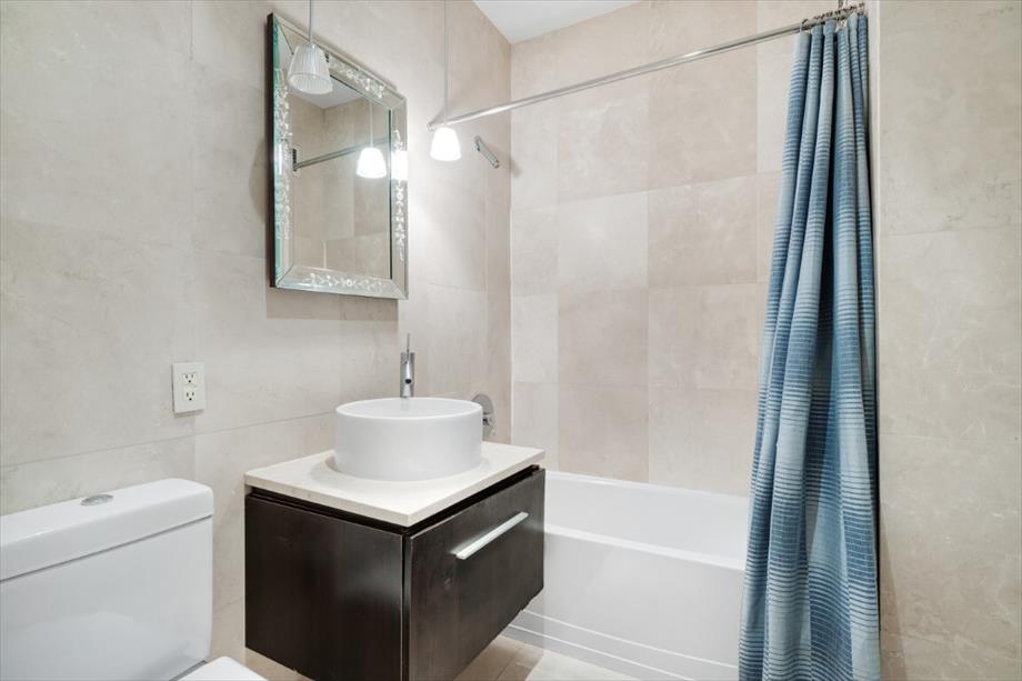 Financial District New York Apartments Bathroom